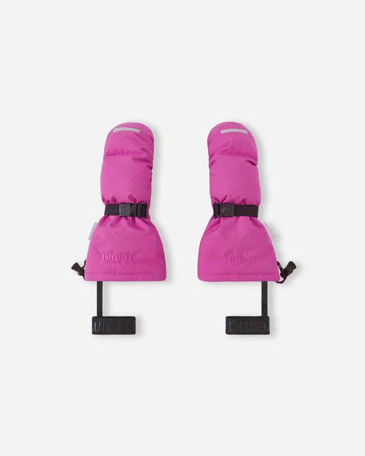 Front view of the Reima Vanukko kids' ski mittens in a vibrant fuchsia pink, featuring an adjustable black wrist strap and extended cuffs to keep snow out during winter sports.