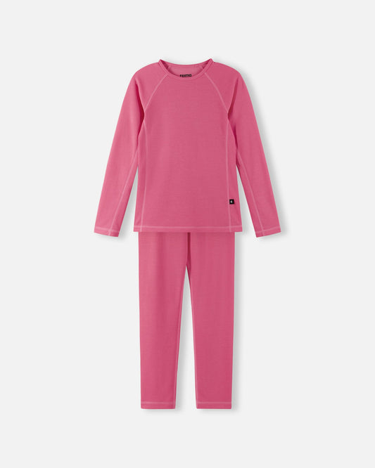 Front view of the Reima Lani kids' moisture-wicking Thermolite base layer set in soft coral, featuring a thermal long-sleeve top and matching leggings designed for cold-weather layering.